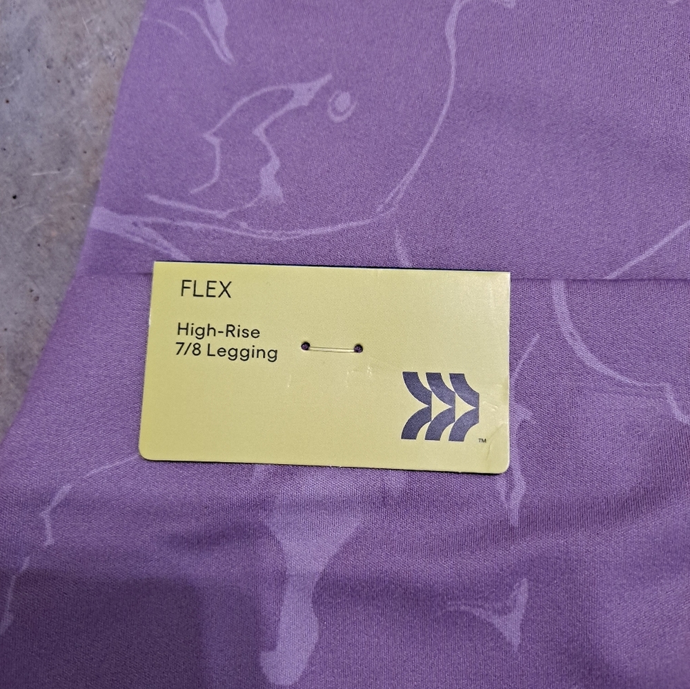 All in Motion Purple Leggings - Picture 8 of 8